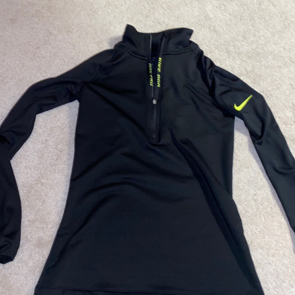 Nike Pro Hyperwarm Small Quarter Zip Never Worn